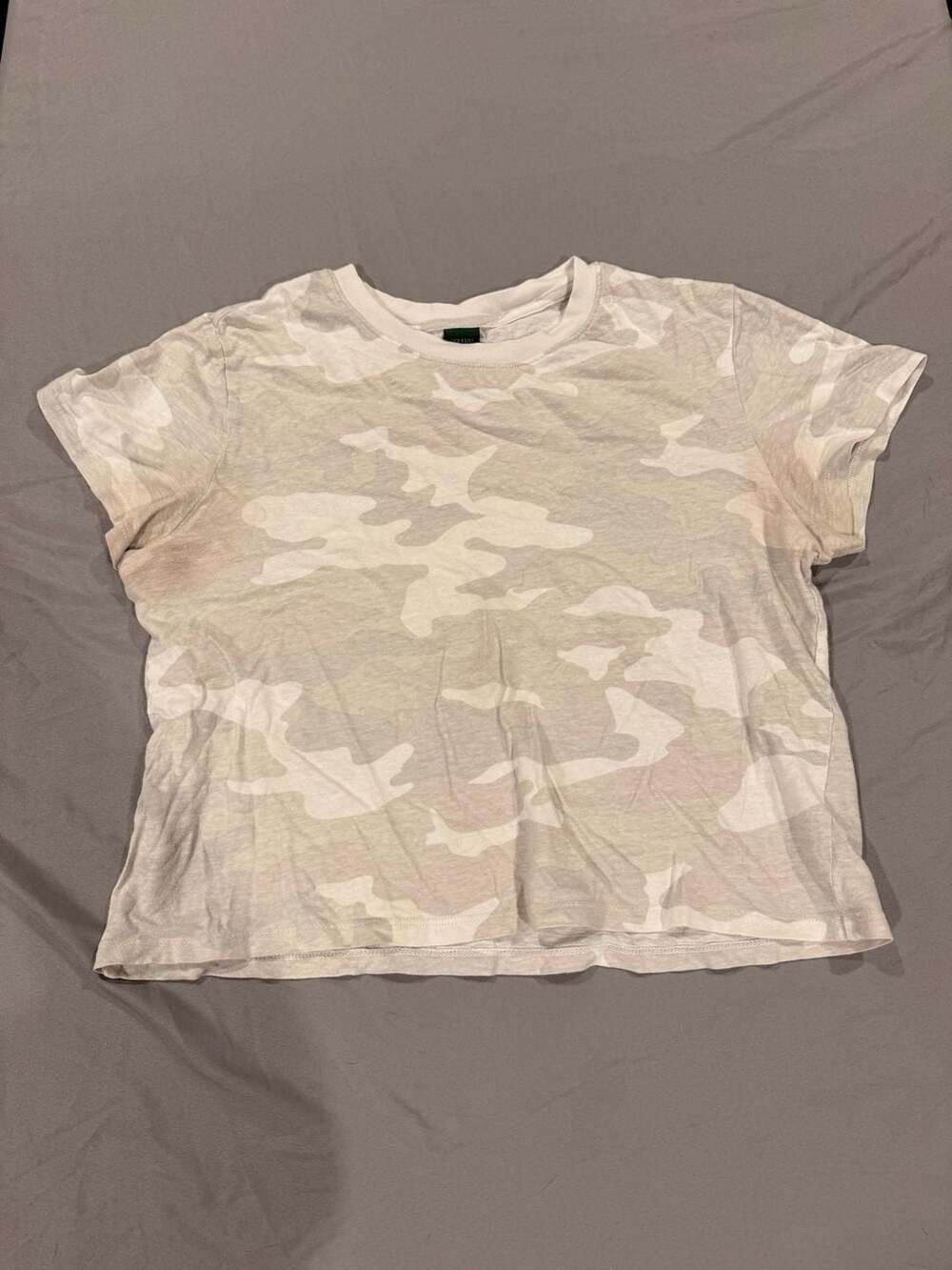 Wild Fable Camouflage T-Shirt Size S Neutral White Cotton